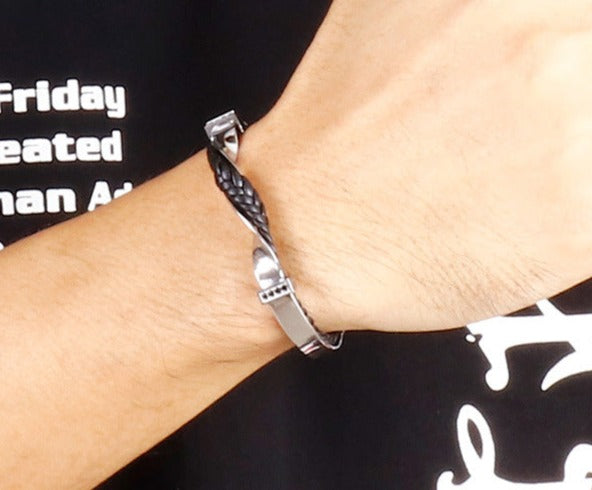 Engraved Mens Mobius Twisted Band Bracelet