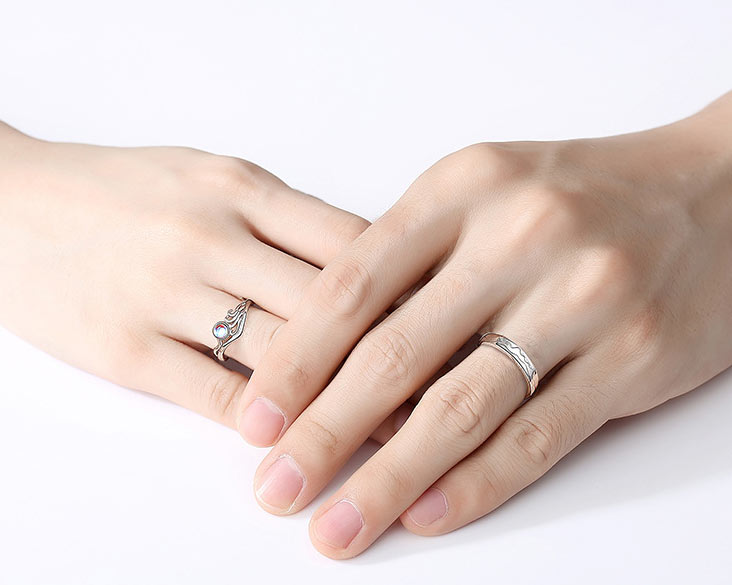 Ocean Mountains Matching Couple Rings Set Gift