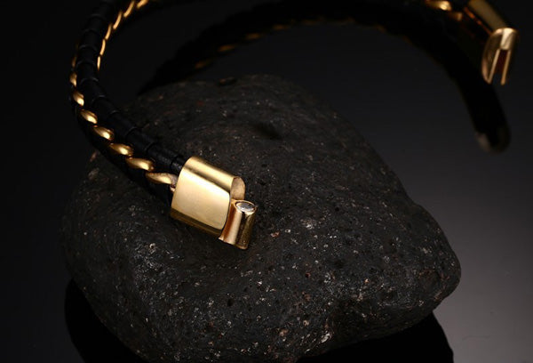 Mens Personalized Magnetic Button Bracelet Stainless Steel