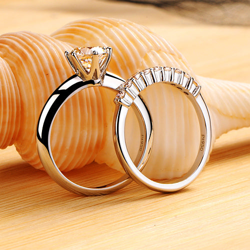 Gullei™ 1 Carat Lab Grown Diamond Staked Ring Set - Engravable