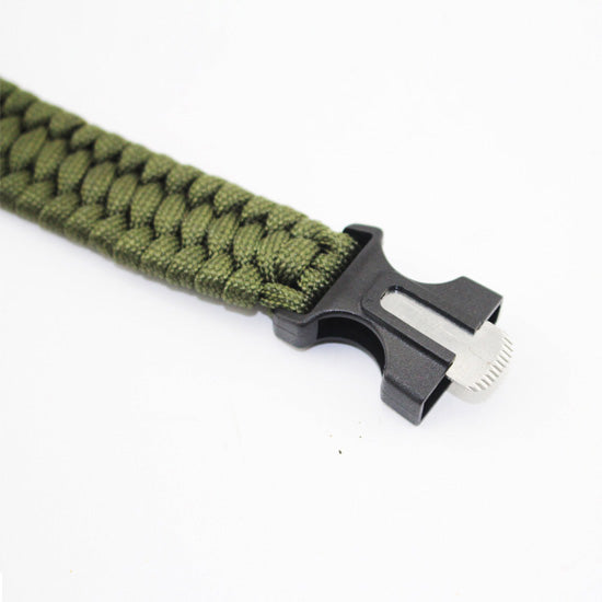 Survival Paracord Bracelet Best Gift for Campers