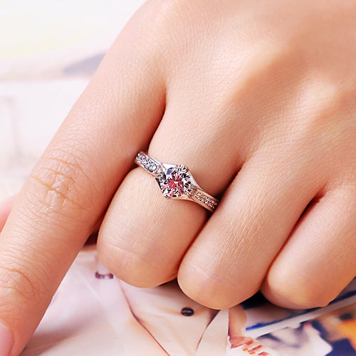1 Carat Lab Grown Diamond Ring for Her