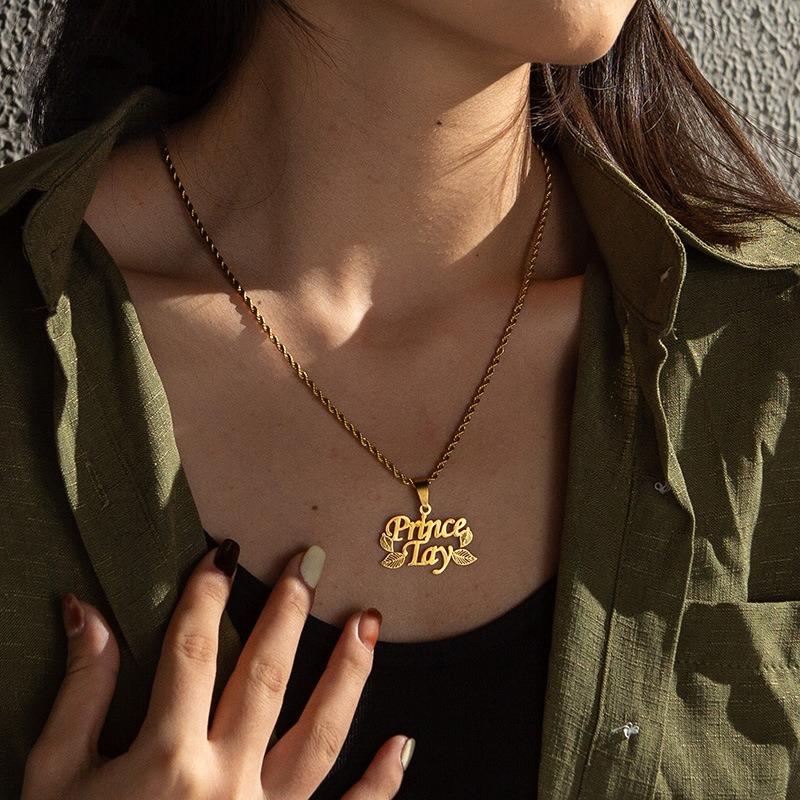 Hollow Leaf Personal Name Necklace