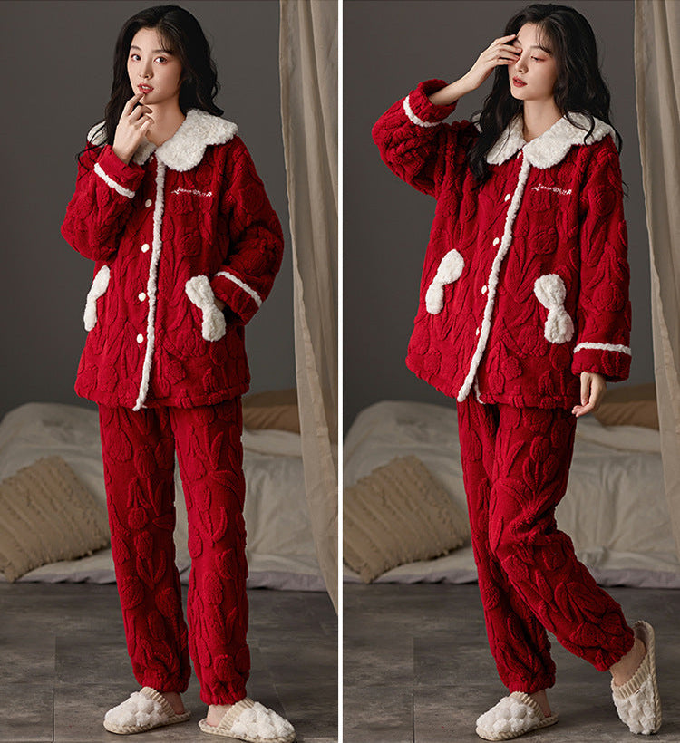 Cozy Red Christmas Pajama Set for Women - Gullei