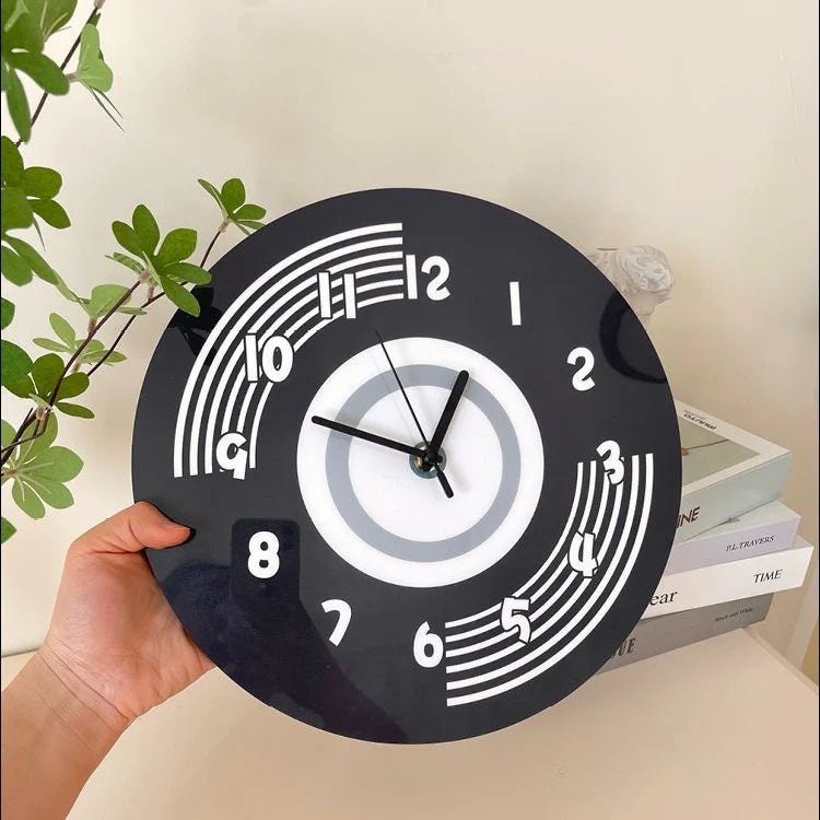 Silent Wall Clock – Black Retro Round, 30 cm