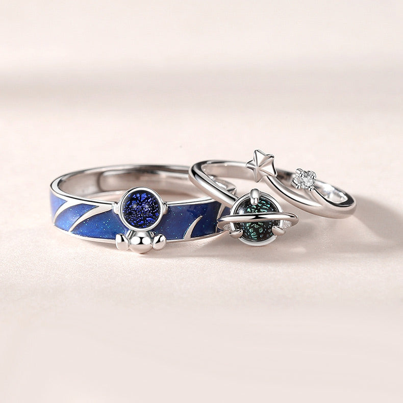 Custom Spaceman Matching Couple Rings Set