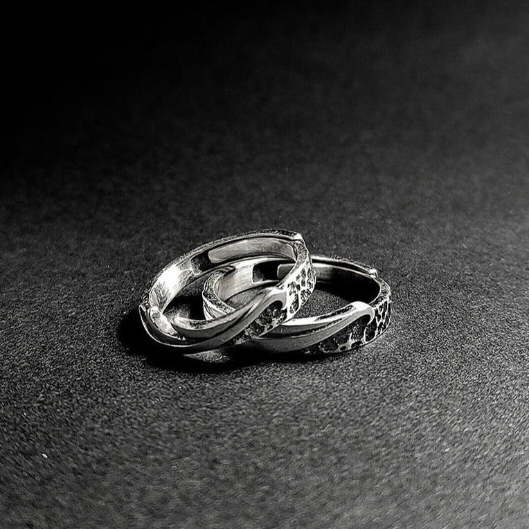 Engravable Vintage Style Matching Wedding Bands Set