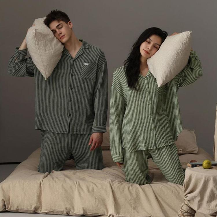 Stylish Long Sleeves Pajamas Set for Couples
