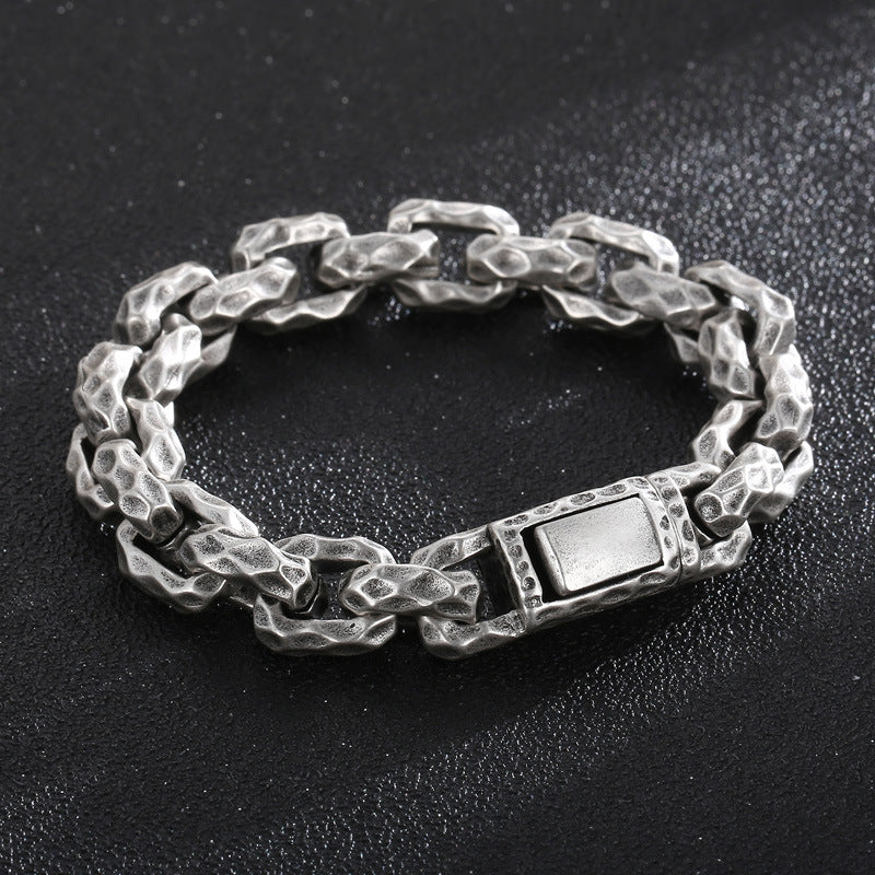 Vintage Style Hammered Bracelet for Men 23cm
