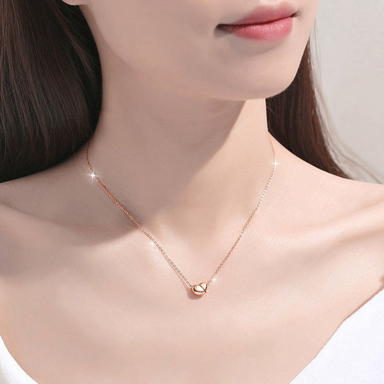 Magnetic Half Hearts Connecting Couple Necklaces Set