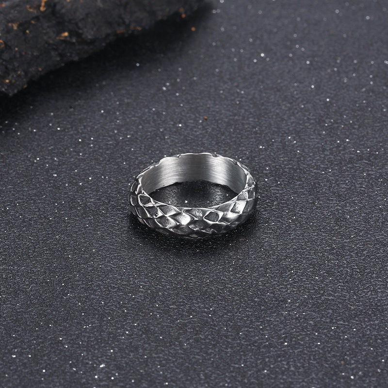 Engraved Vintage Fashion Mens Ring 6mm