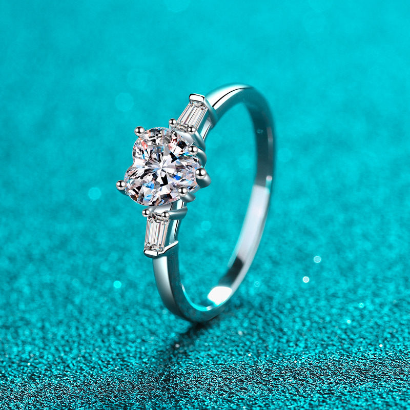 1 Carat Moissanite Solitaire Diamond Ring for Women