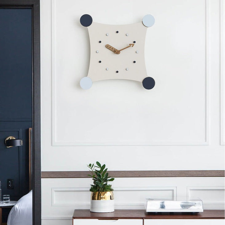 Modern Style Nordic Wall Deco Clock for Livingroom