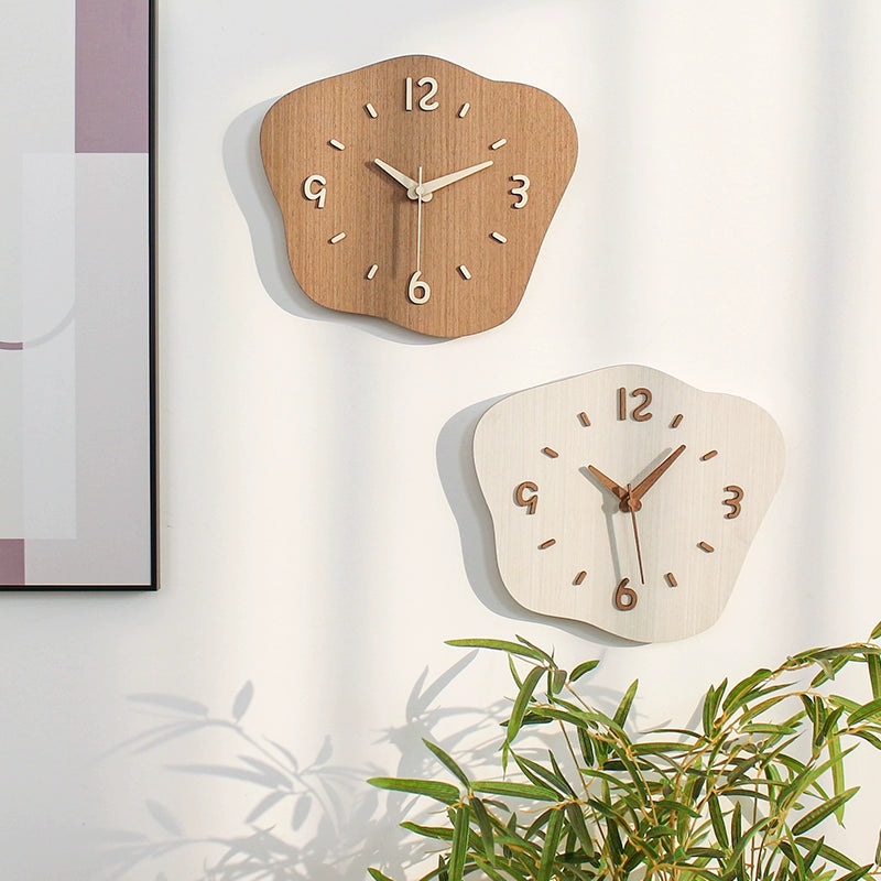 Irregular Shaped Beautiful Analog Clock