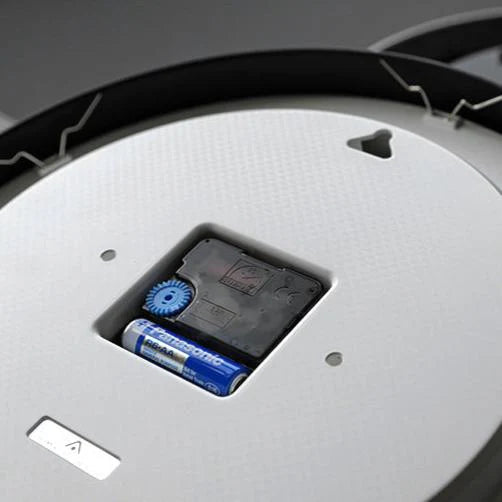 Gullei™ Modern Style Circular Silent Wall Clock