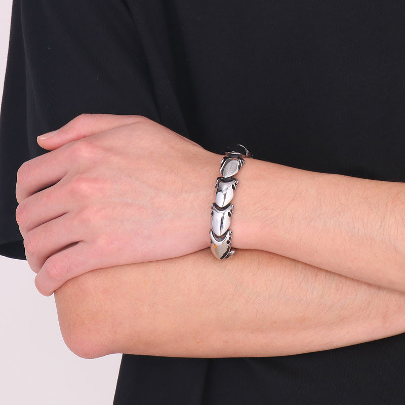 Custom Scorpion Claw Mens Bracelet 22cm