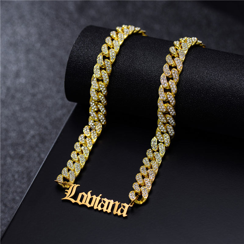 Thick Chain Old Script Name Necklace