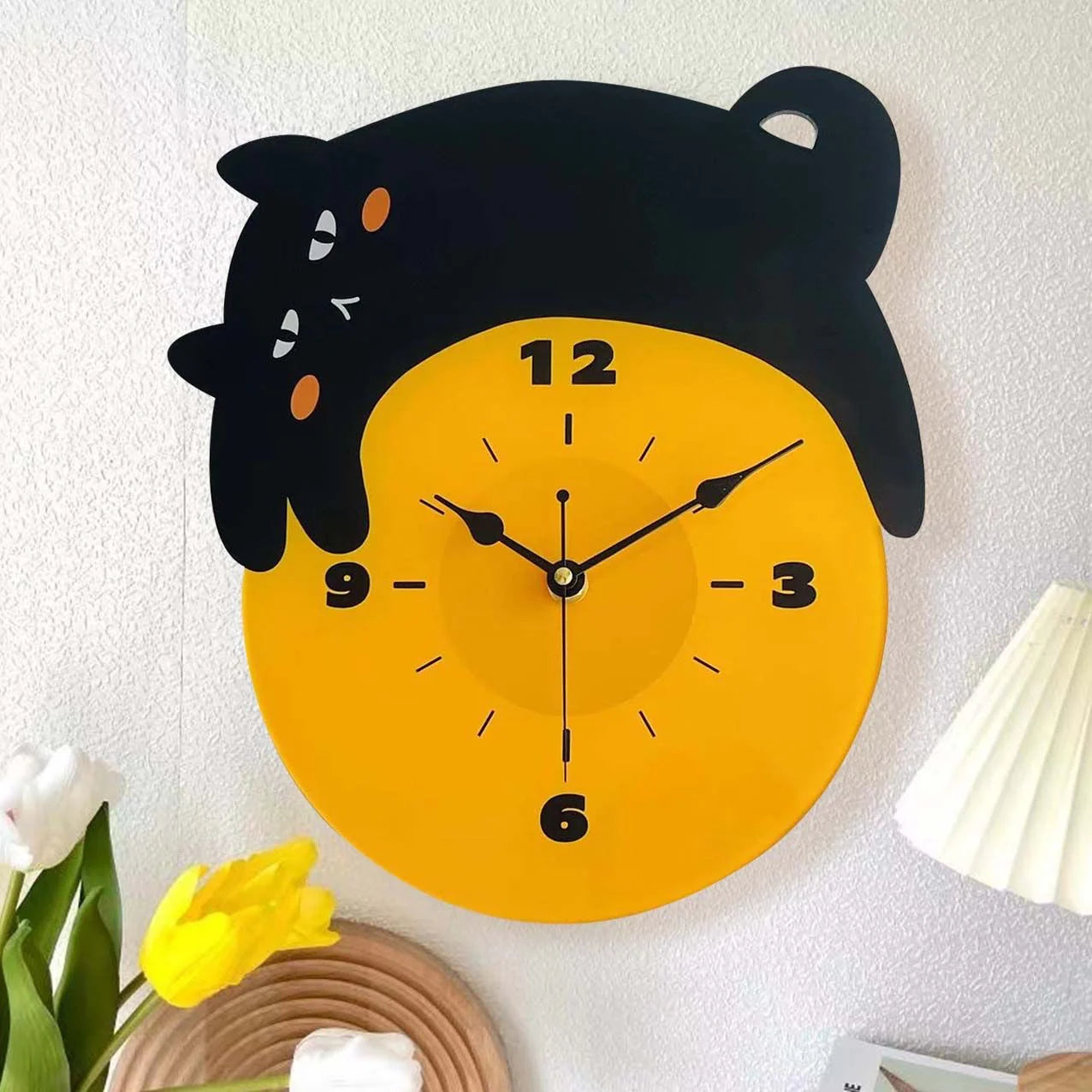 Silent Wall Clock – Sleeping Cat, 30 cm Cute Décor