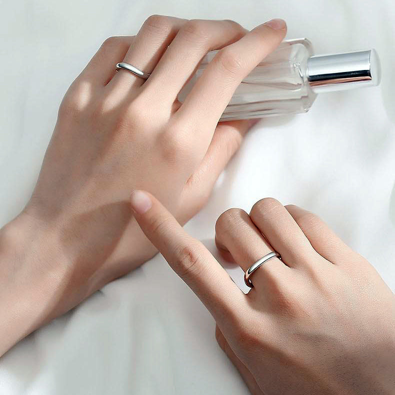 Personalized Wedding Anniversary Rings for Couples