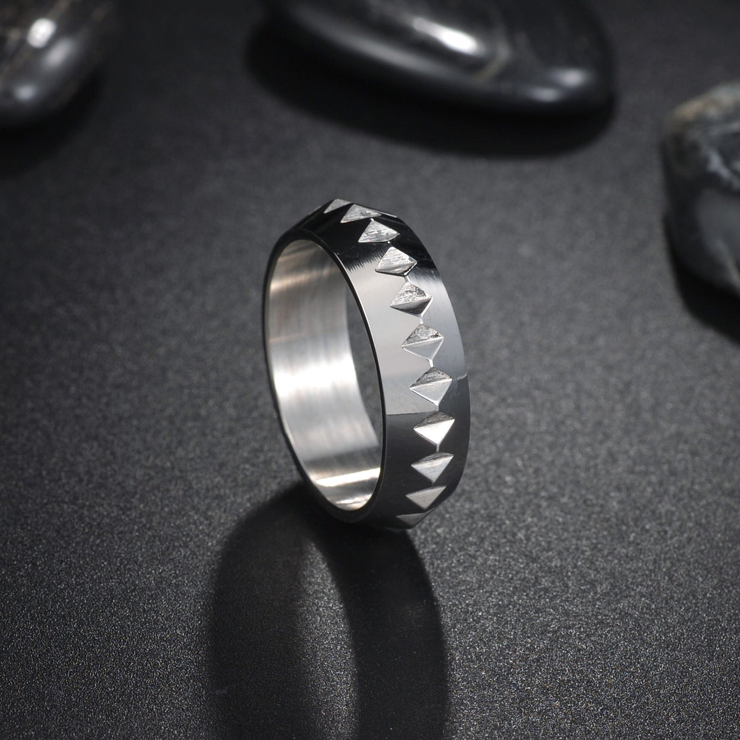 Gullei™ Punk Style Spiked Ring - Unisex