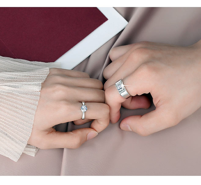 Engraved Sterling Silver Couple Wedding Rings Set