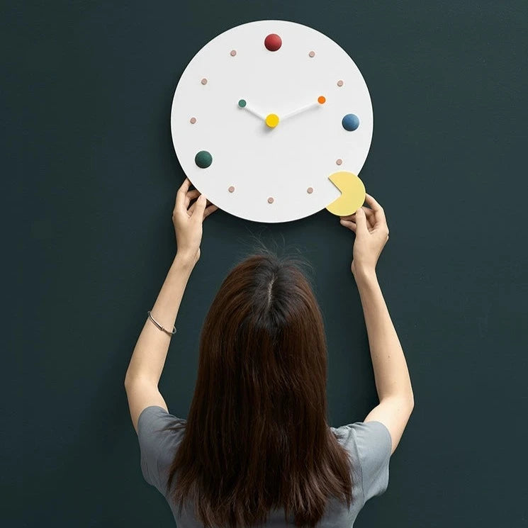 Gullei™ Cute Pacman Style Analog Silent Wall Clock