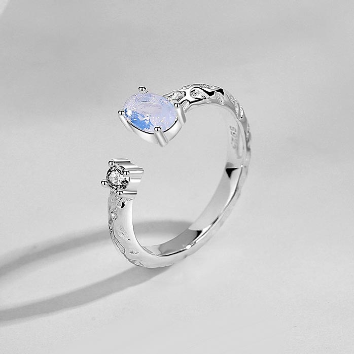 Matching Couple Engagement Rings Set for 2 Persons