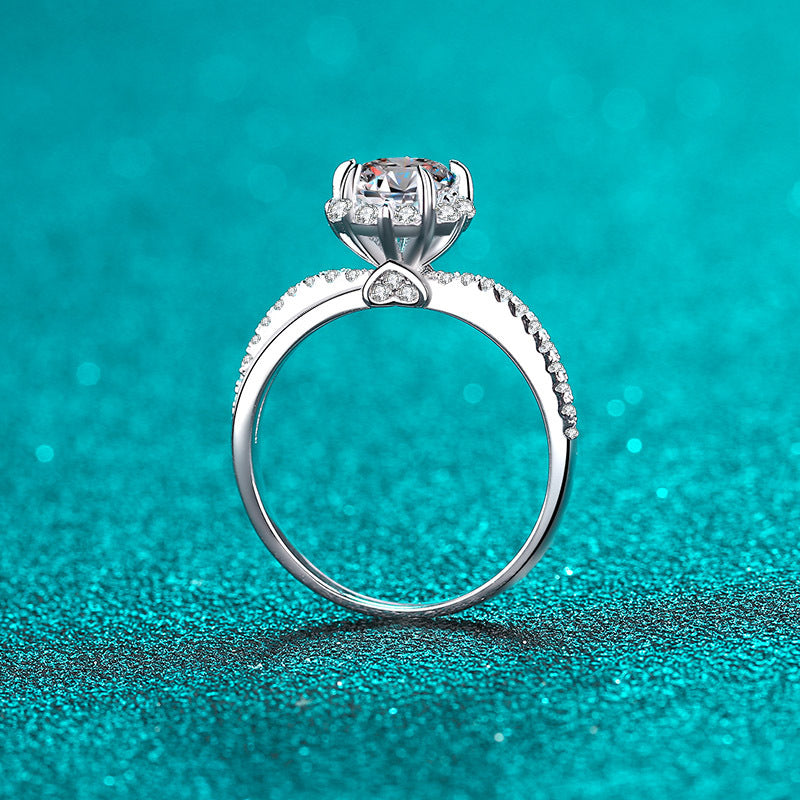 Custom 1 Carat Moissanite Womens Wedding Ring