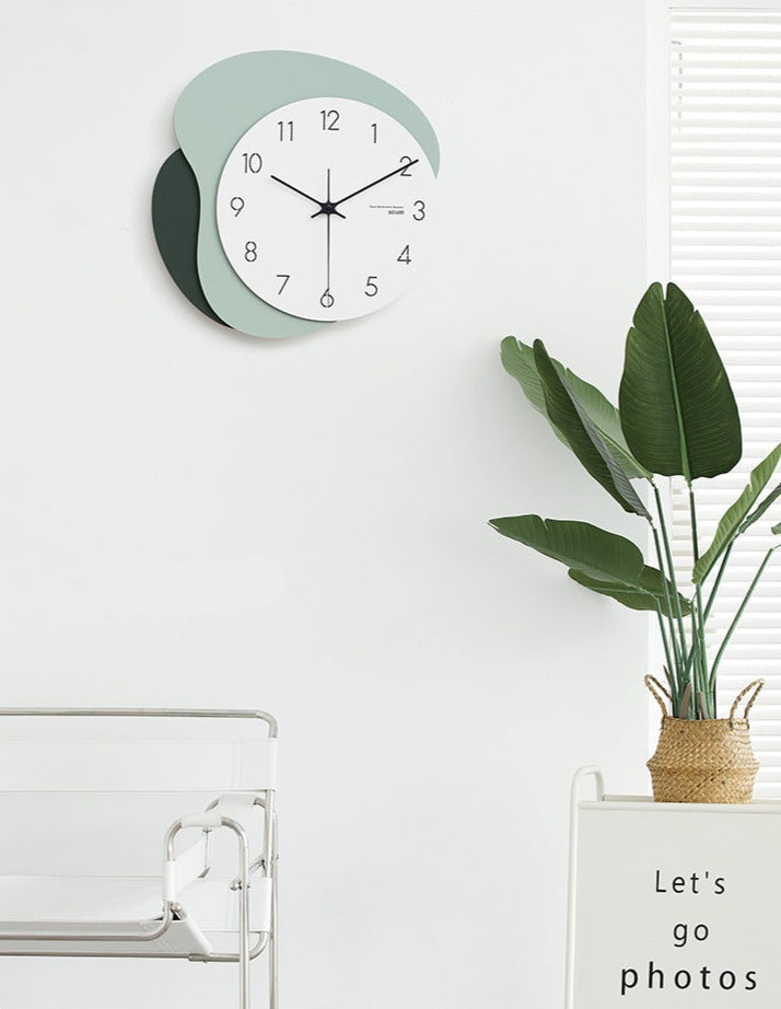 Modern Odd Shaped Analog Silent Clock