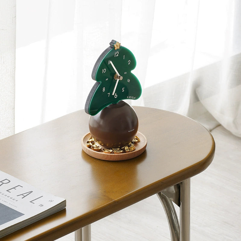 Christmas Tree Silent Wall Clock – Eco-Friendly, Artistic Design