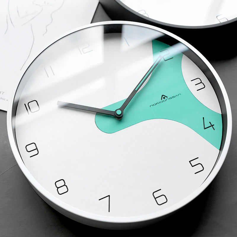 Gullei™ Modern Style Circular Silent Wall Clock