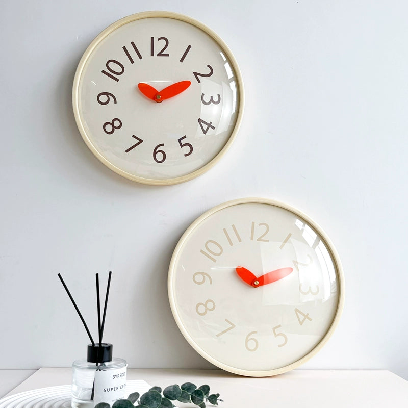 Cute Minimalist Wall Clock with Glass Front