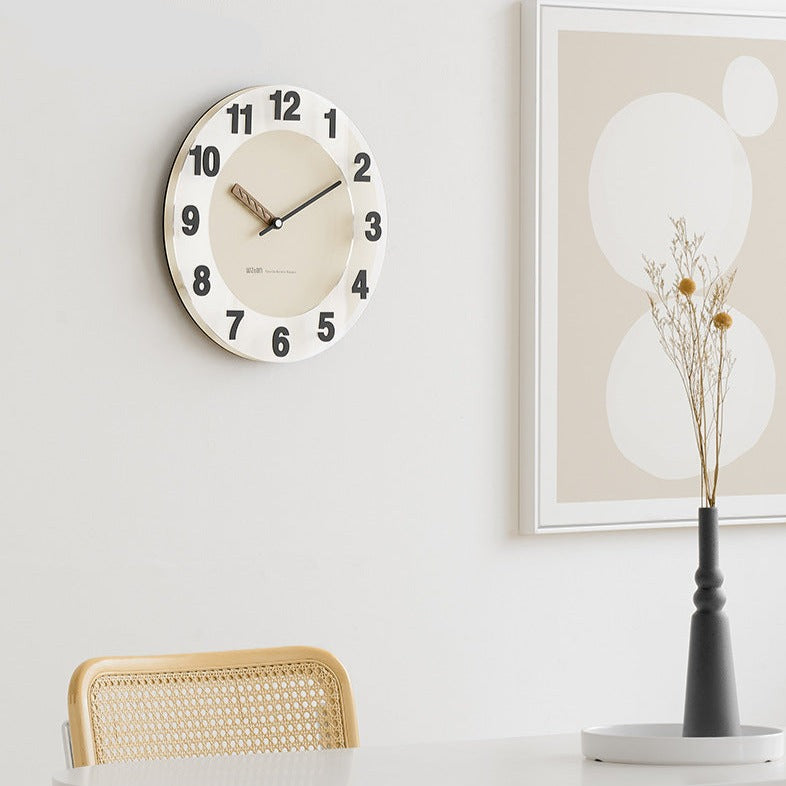 Round Minimalist Analog Silent Wall Clock