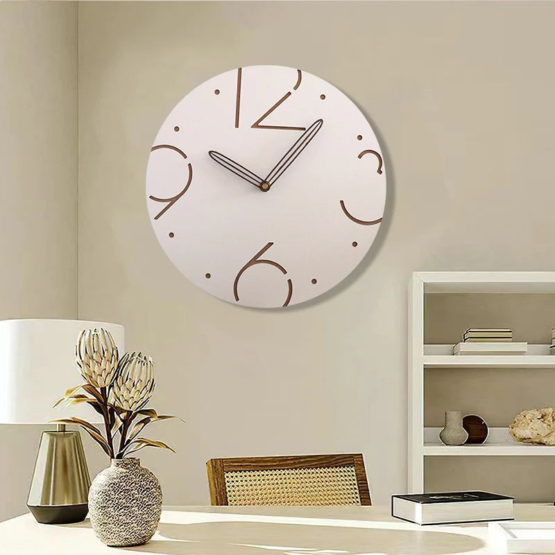 Big Numbers Circular Wall Décor Clock