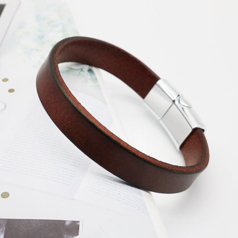 Magnetic Buckle Mens Leather Bracelet 22cm