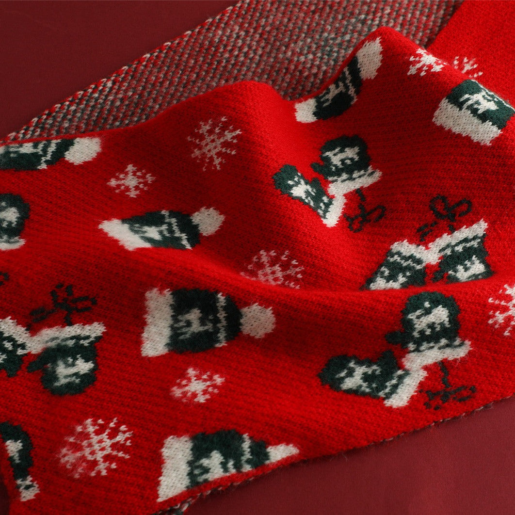 Womens Christmas Themed Scarf