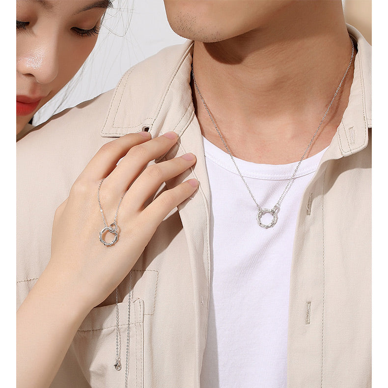 Mobius Rings Couple Necklaces Set