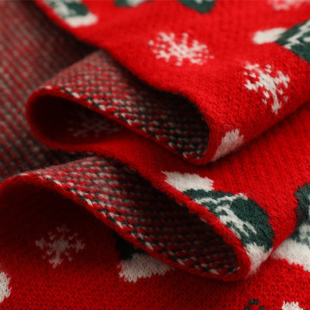 Womens Christmas Themed Scarf