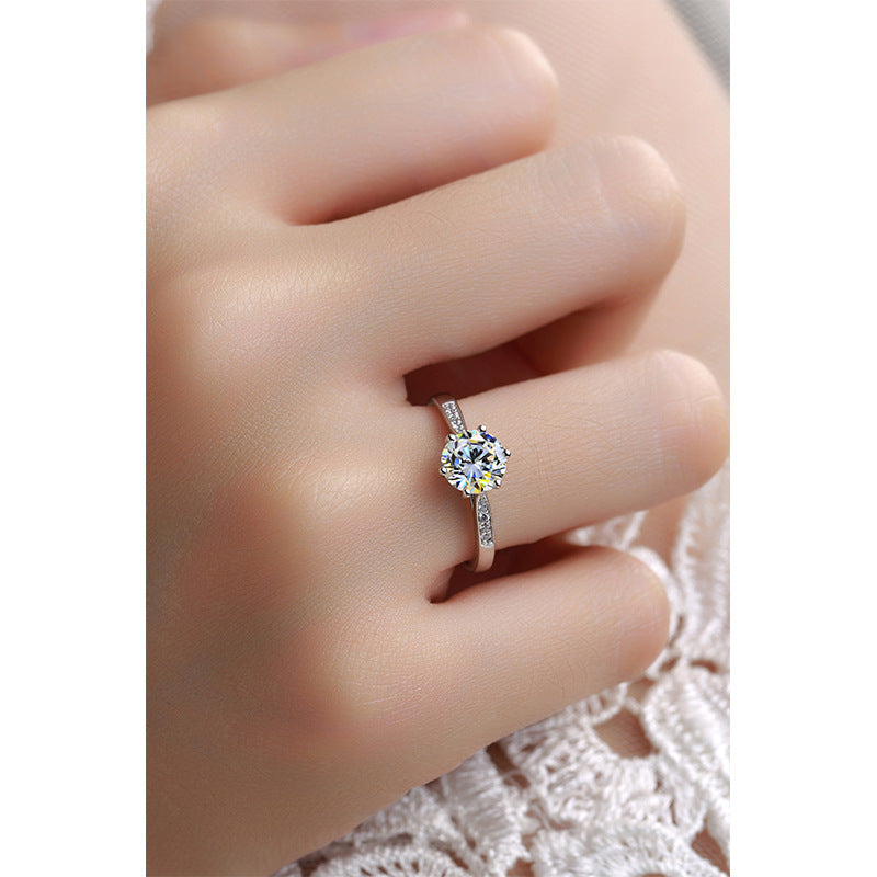 Custom 1 Carat Moissanite Diamond Women Ring