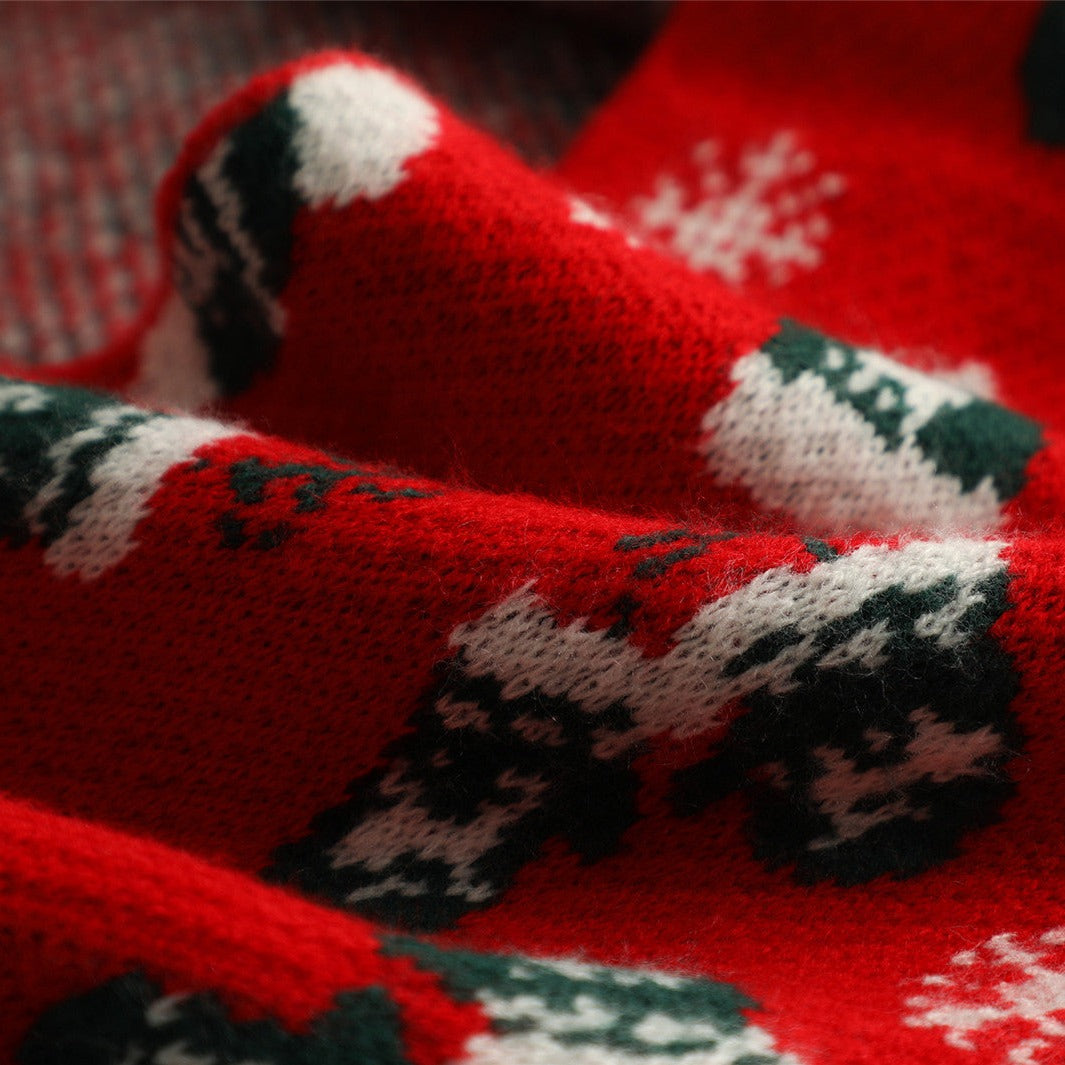 Womens Christmas Themed Scarf