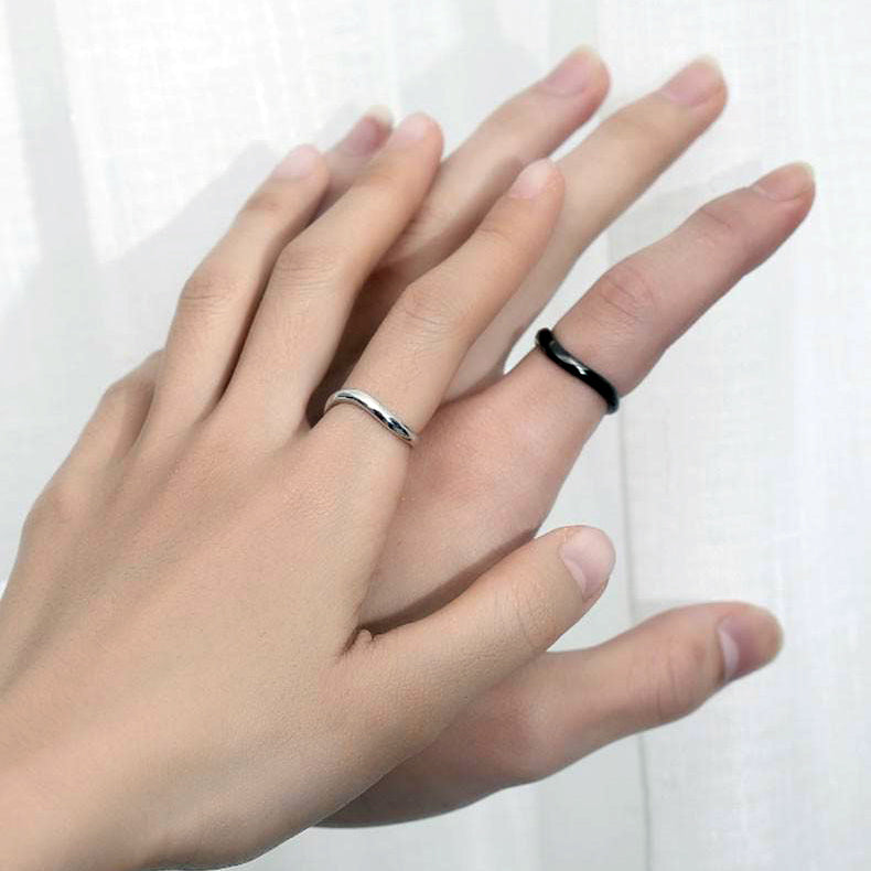 Personalized Wedding Anniversary Rings for Couples