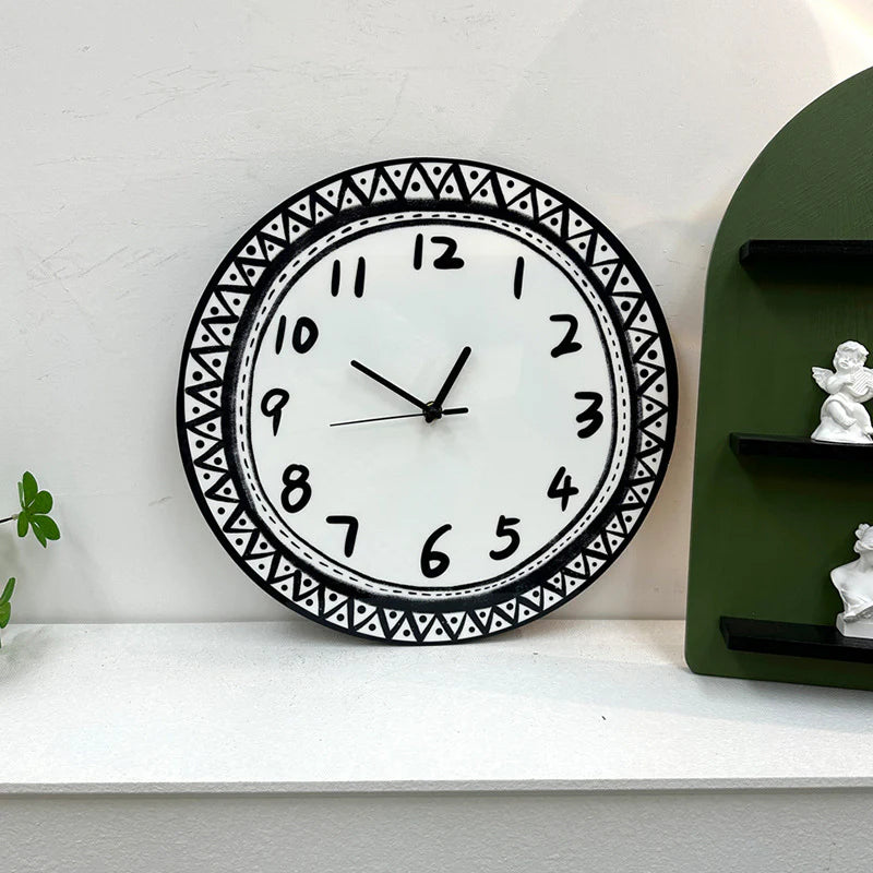 Hand Drawn Style Silent Wall Décor Clock