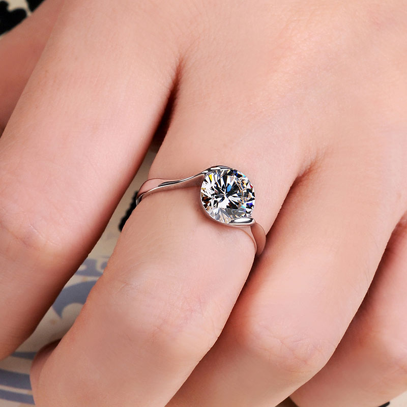 2 Cts Lab Diamond Solitaire Engagement Ring