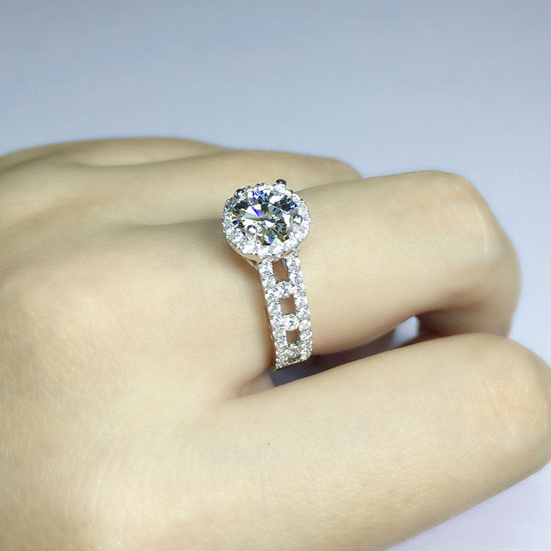 2 Carats Moissanite Diamond Halo Promise Ring