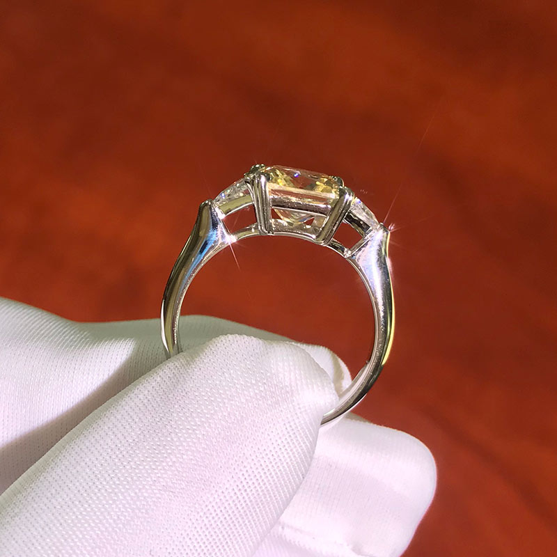 1 Carat Sona Diamond Anniversary Ring for Her