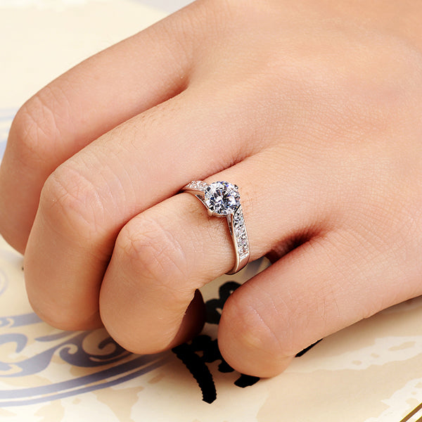 0.8 Carat Lab Diamond Swirl Band for Her