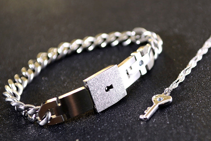 Engraved Real Lock and Key Couple Bracelet Necklace Set - Personalized Gift for 2
