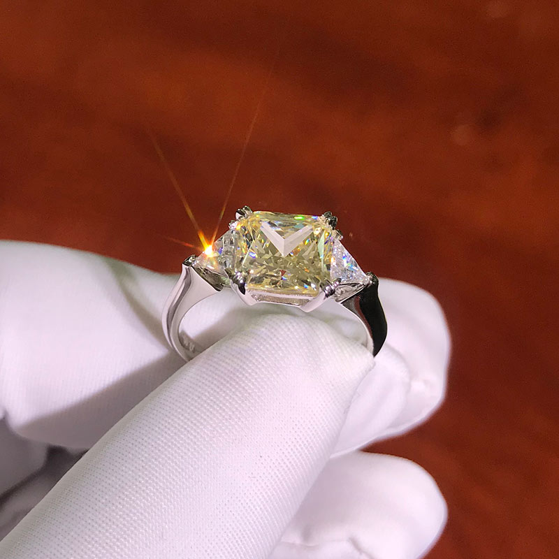 1 Carat Sona Diamond Anniversary Ring for Her