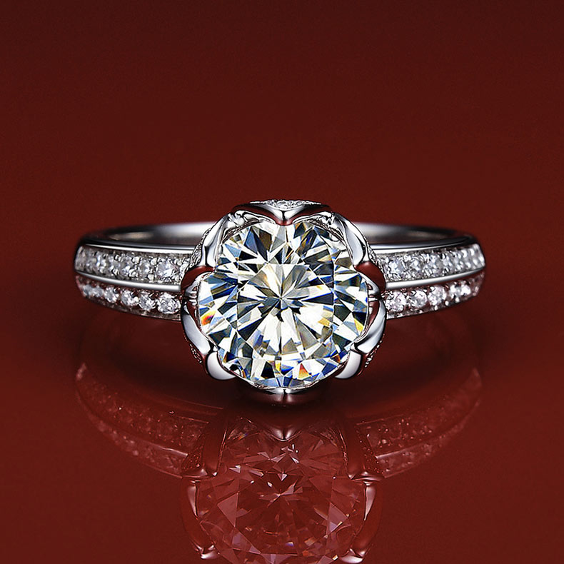 0.5 Carat Halo Moissanite Diamond Ring for Her