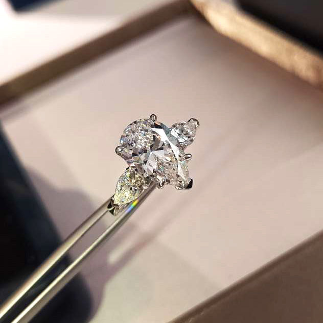 Pear Cut Synthetic Diamond Celebrity Engagement Ring